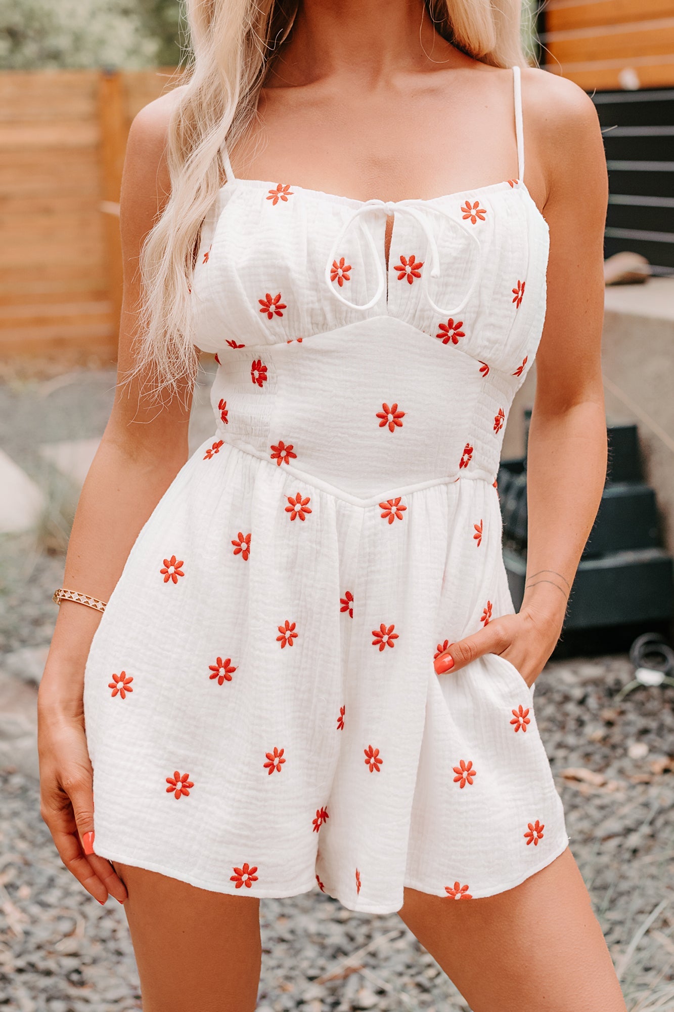 Rosy & Radiant Sleeveless Floral Romper (Off White)