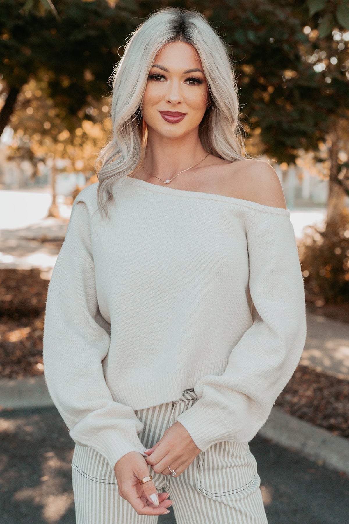 Into Your Arms One-Shoulder Knit Sweater (Cream)