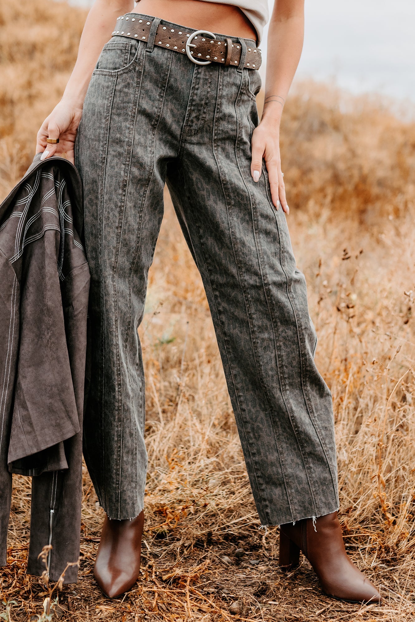 Kelsey Cheetah Seamed Barrel Hidden Jeans (Brown Cheetah)