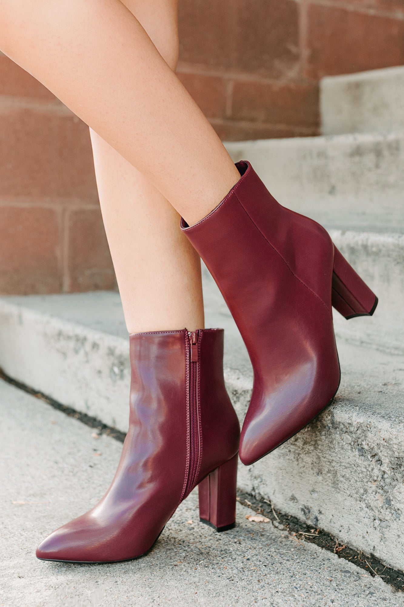 Letting Glow Block Heel Pointed Booties (Burgundy)