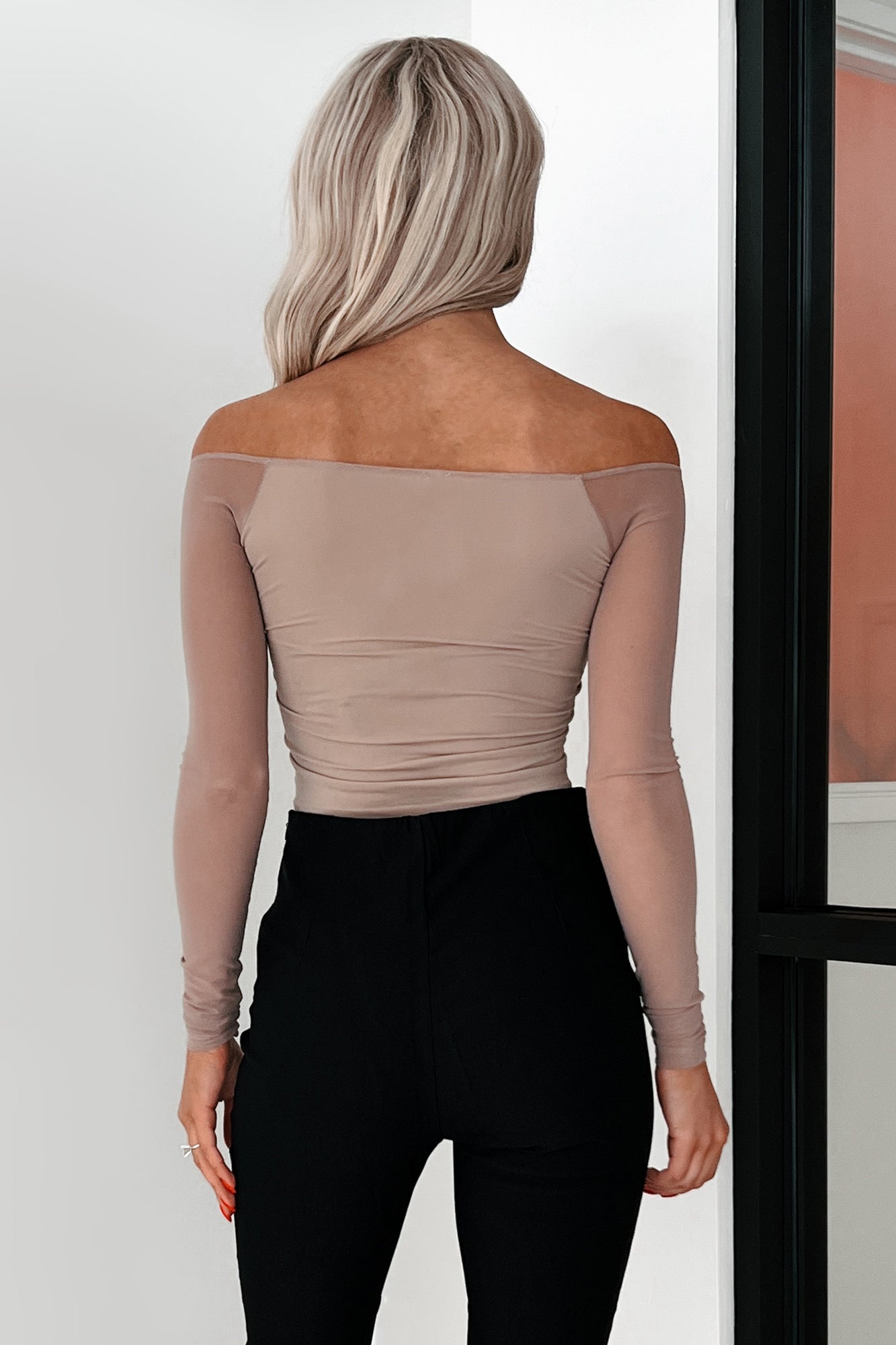 Drew Mesh Sleeve Top (Ash Mocha)