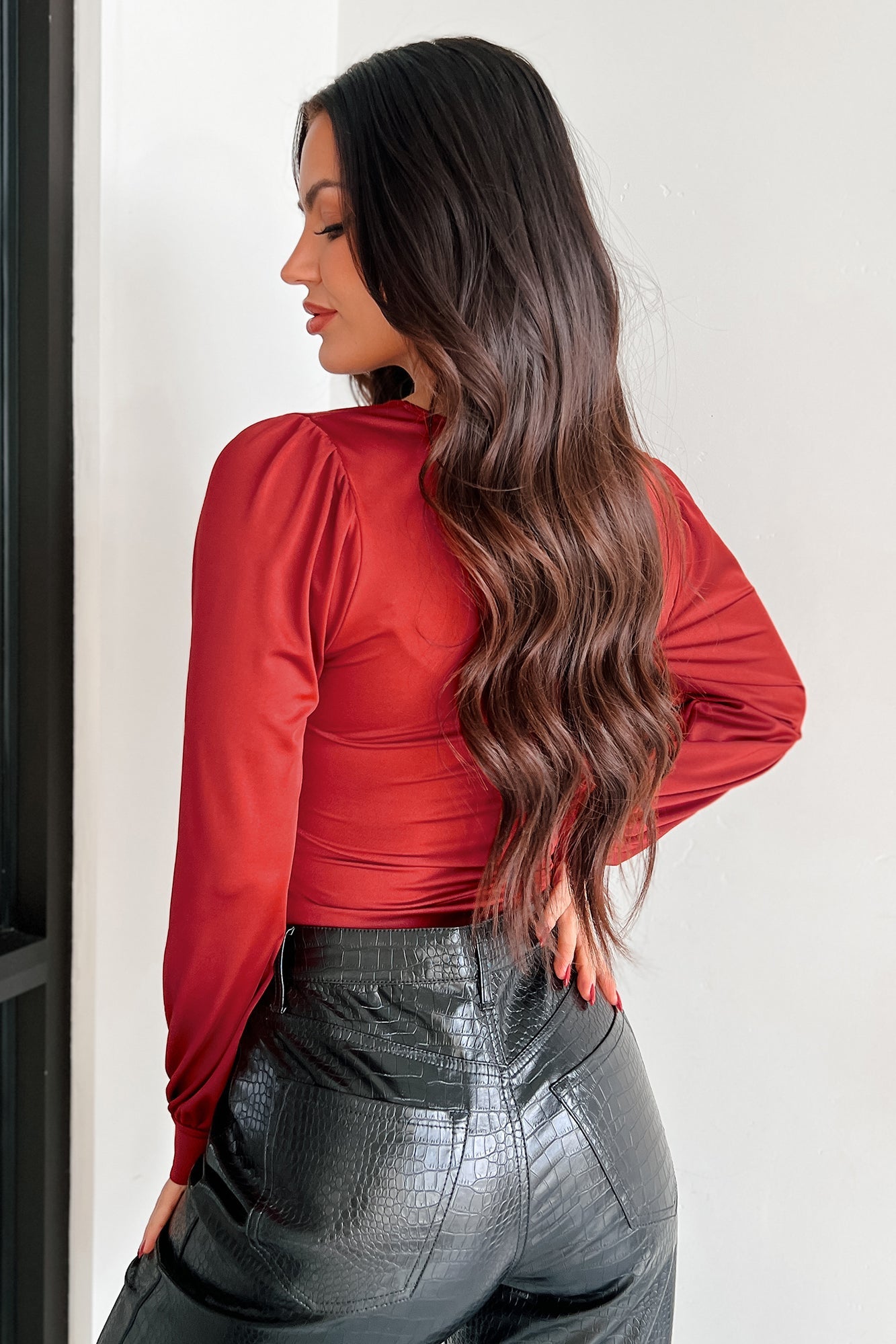 DOORBUSTER Serene Energy V-Neck Bodysuit (Burgundy)