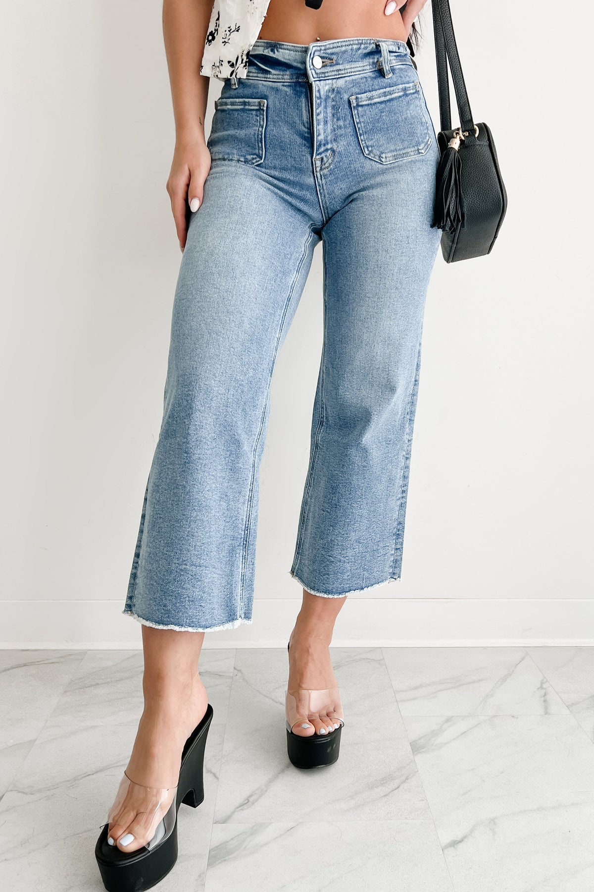 Louisa Wide Cropped Mica Denim Jeans (Light Wash)