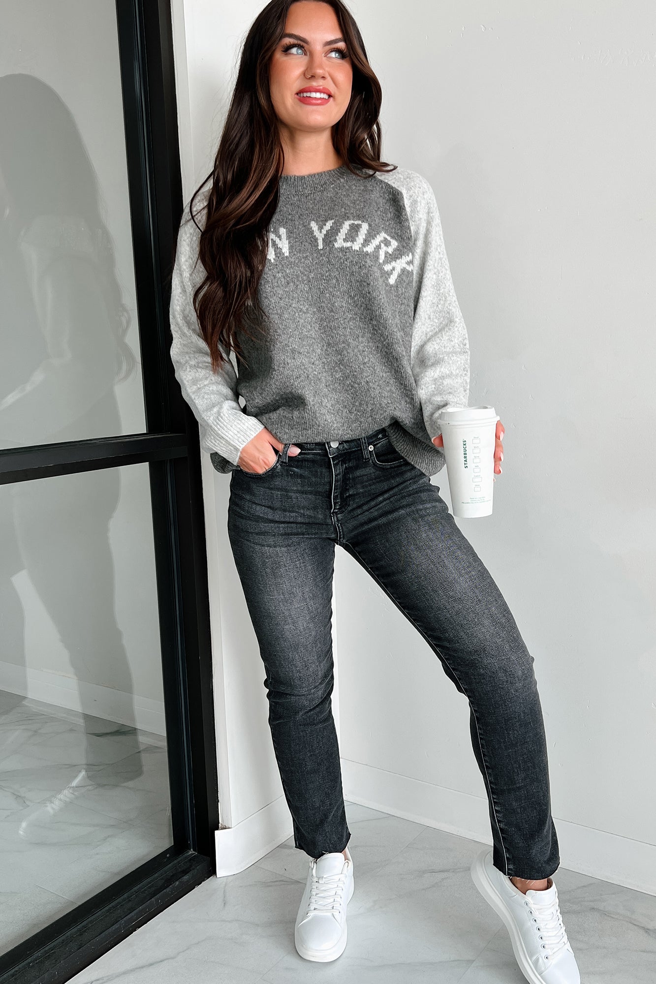 City That Never Sleeps "New York" Sweater (Charcoal/Grey)