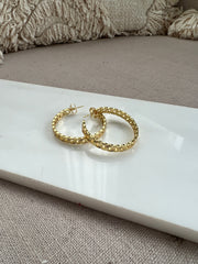 Pop Off Queen 14K Gold Plated Cuban Chain Hoops (Gold)