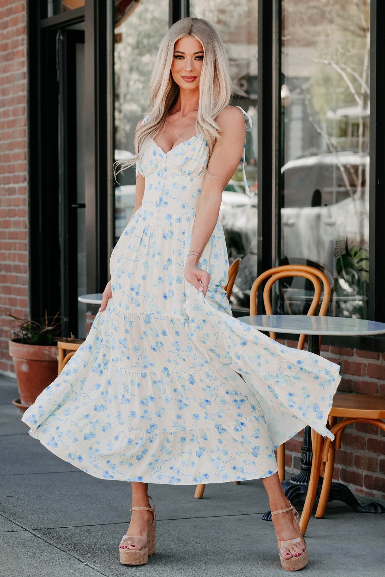 Rosy Days Sleeveless Floral Maxi Dress (Cream/Blue)