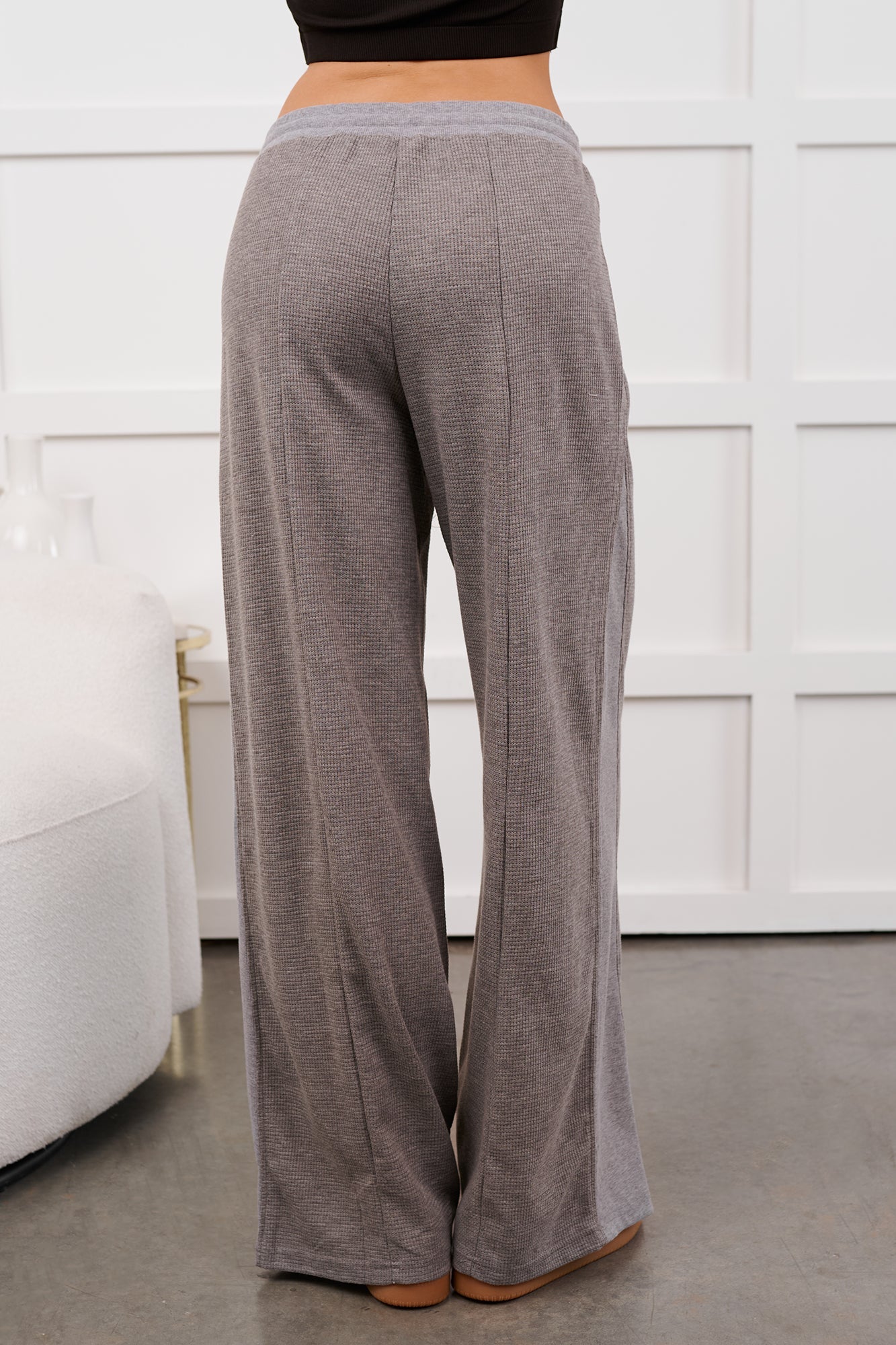 In The Daylight Contrast Tie Waffle Knit Pants (Heather Gray)