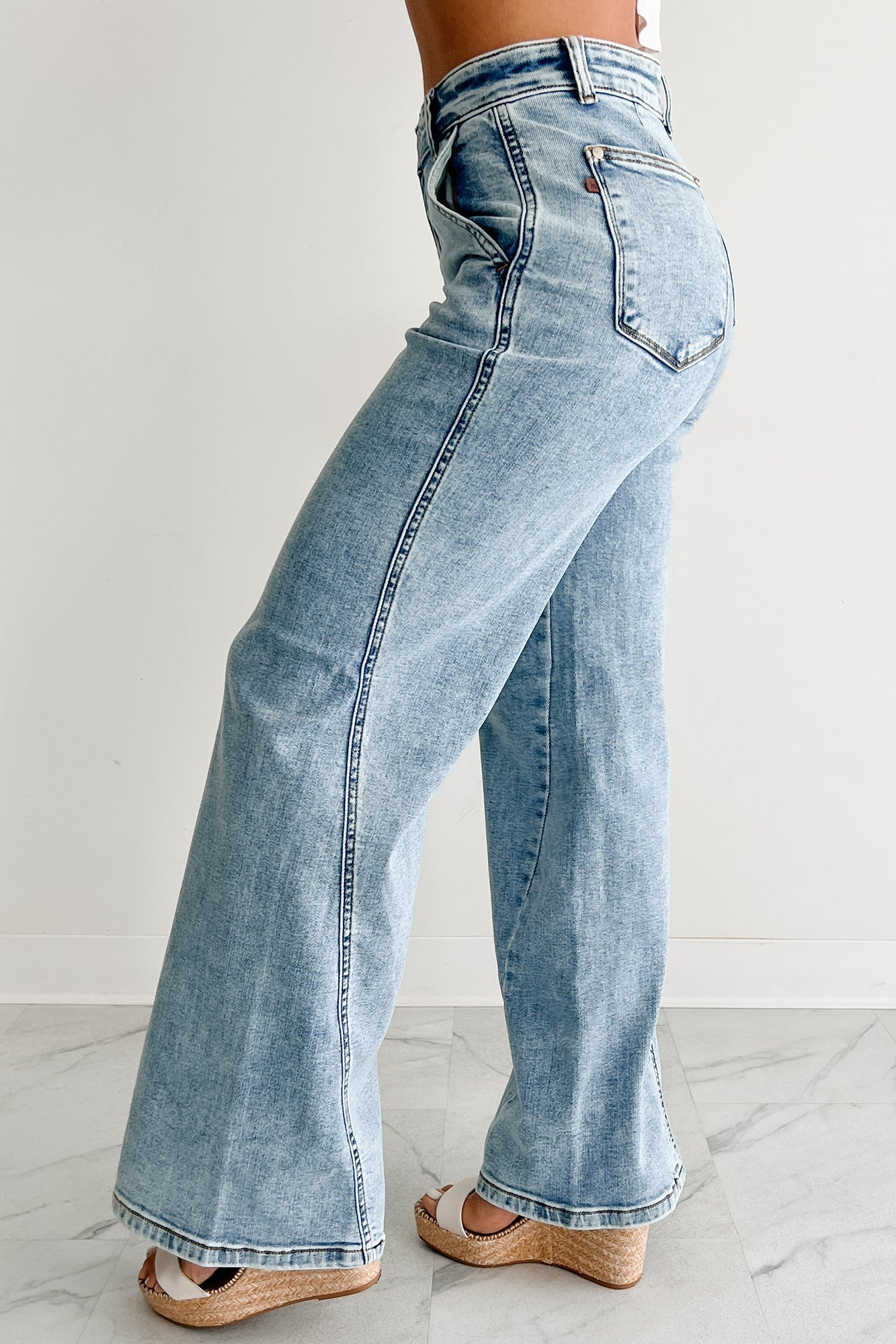 Beverly High Rise Judy Blue Wide Leg Jeans (Light)