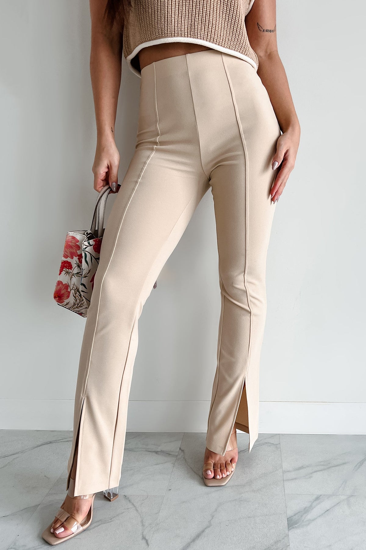 Pure Class Pintuck Hem Slit Pants (Sand)