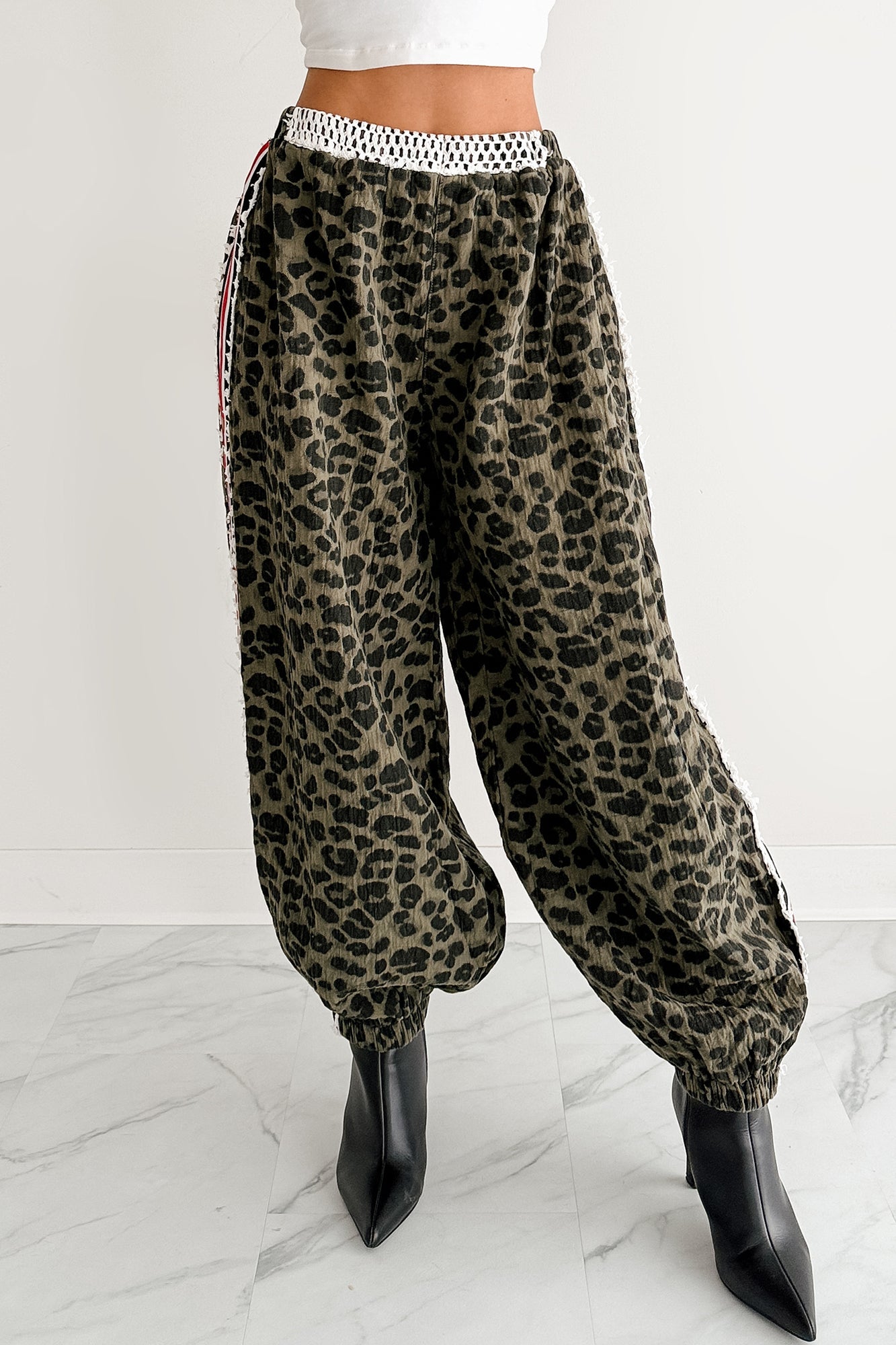 Diva On Dial POL Side Stripe Leopard Joggers (Olive Leopard)