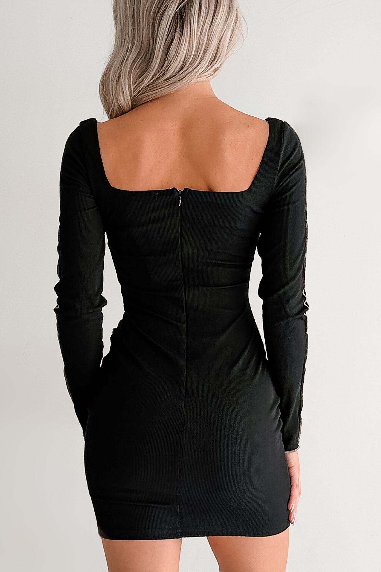 Flirty & Thriving Contrast Stitch Bodycon Dress (Black)