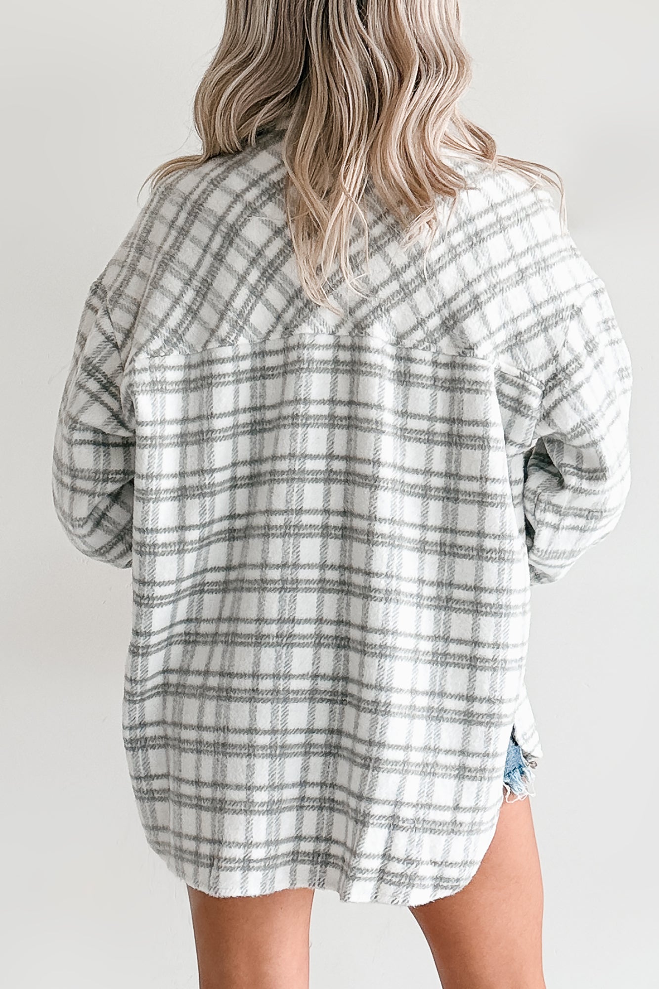 Laid Back Life Plaid Long Sleeve Shacket (Heather Grey)