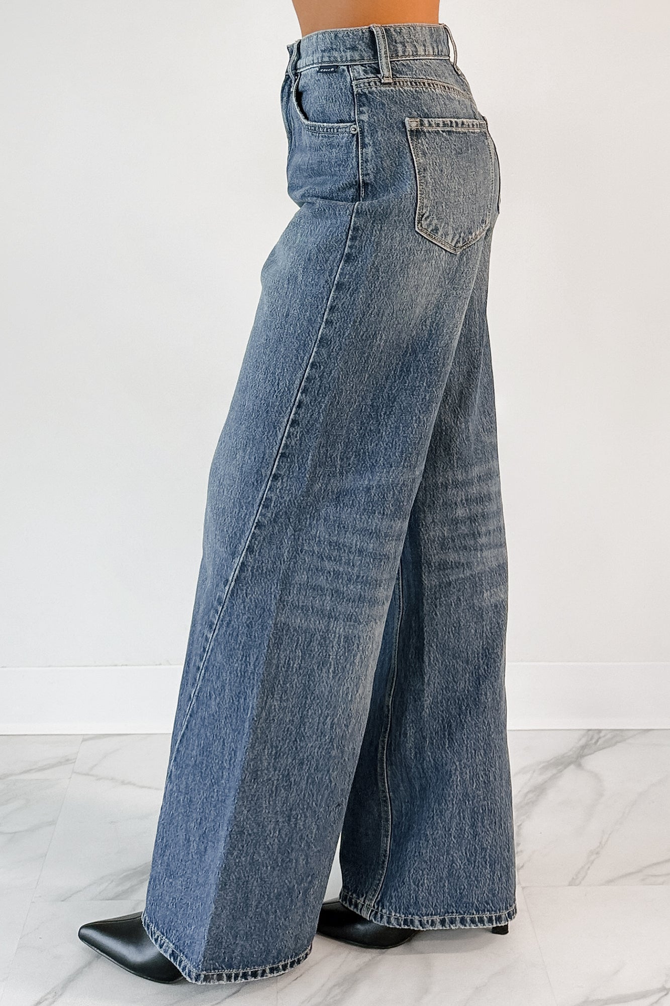 Jianna High Rise Wide Leg Cello Jeans (Medium)