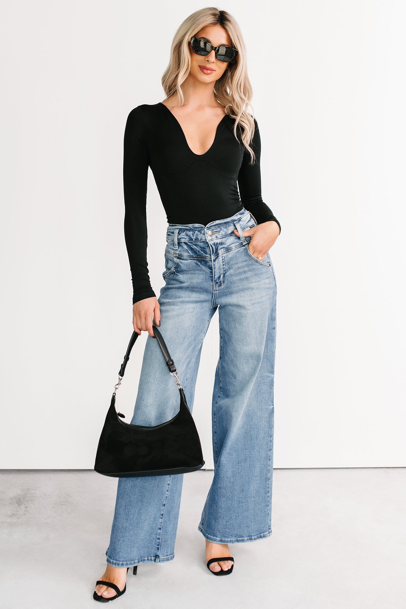 Kelvin Double Waist Wide Leg Cello Jeans (Medium)
