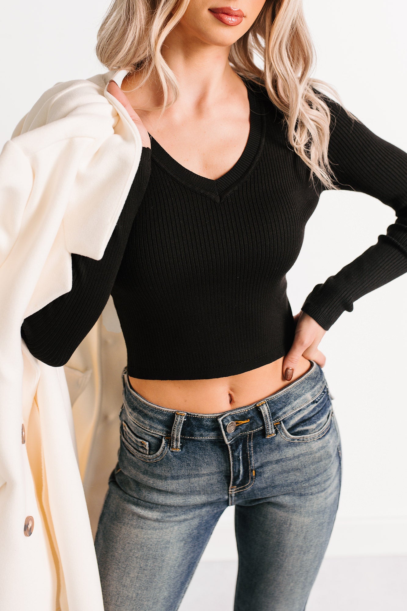 Born Sweet V Neck Ribbed Knit Top (Black)