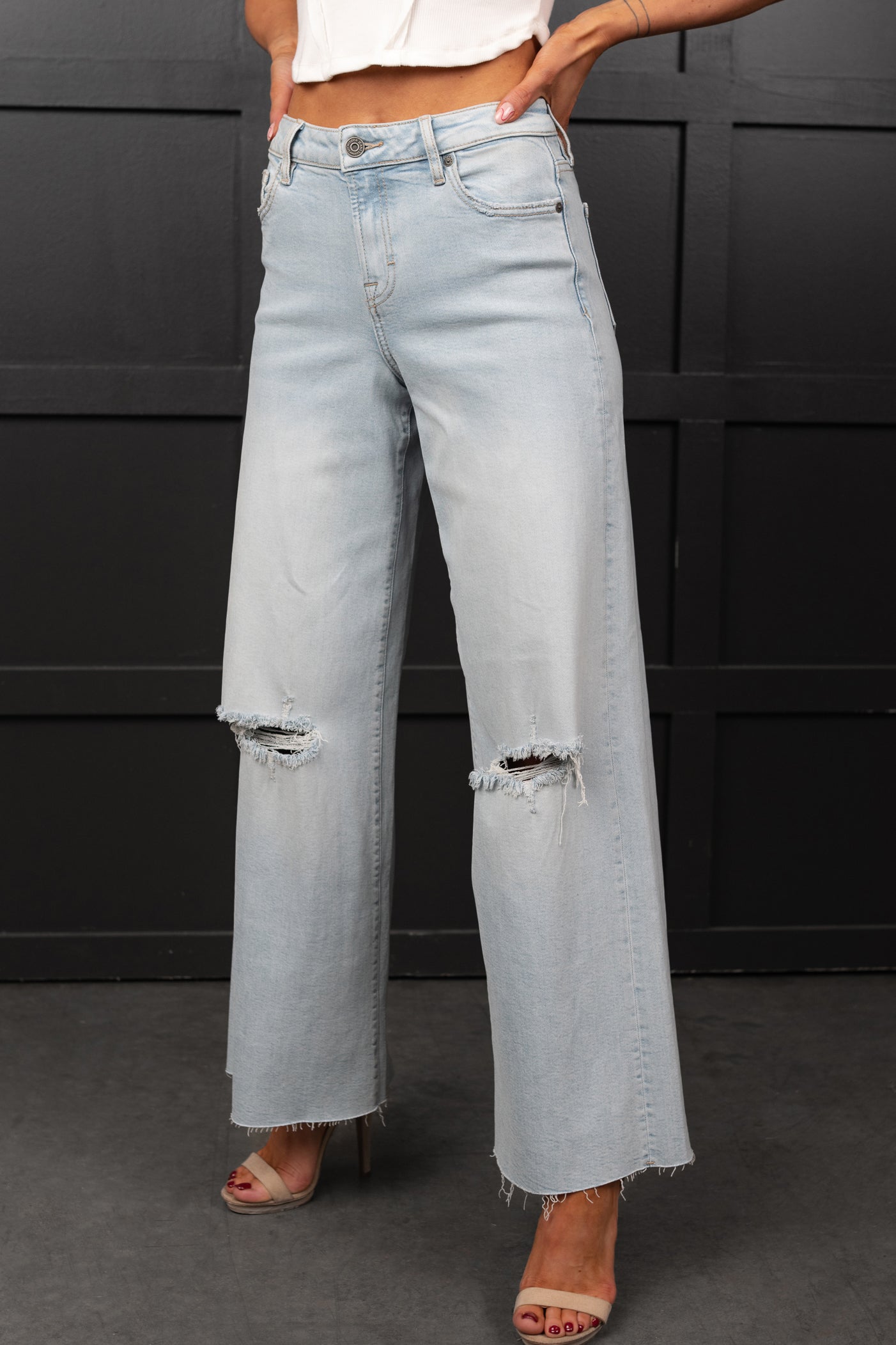 Vivienne Wide Leg Ripped Hidden Jeans (Light)