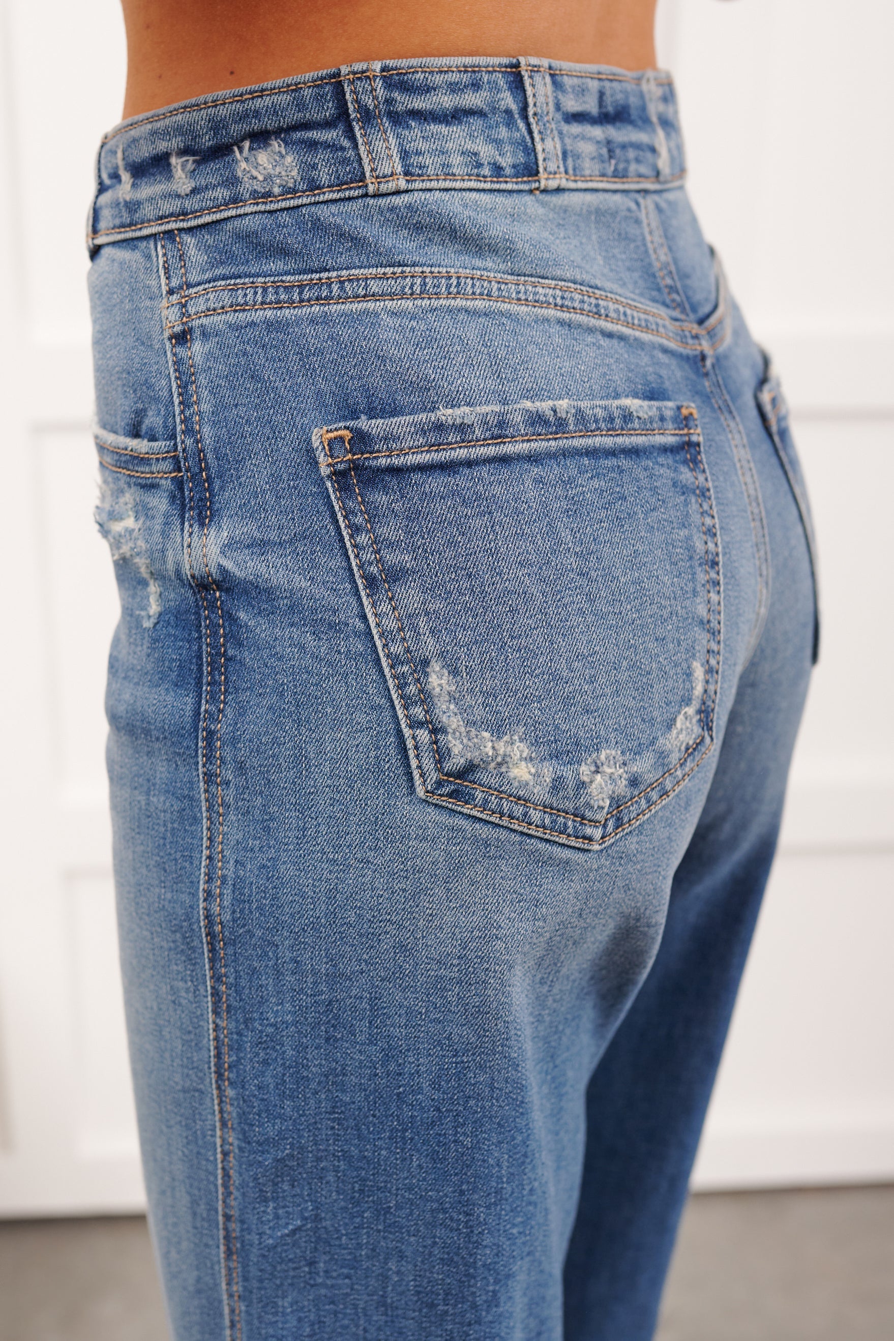 Gerard High Rise KanCan Wide Crop Jeans (Medium)