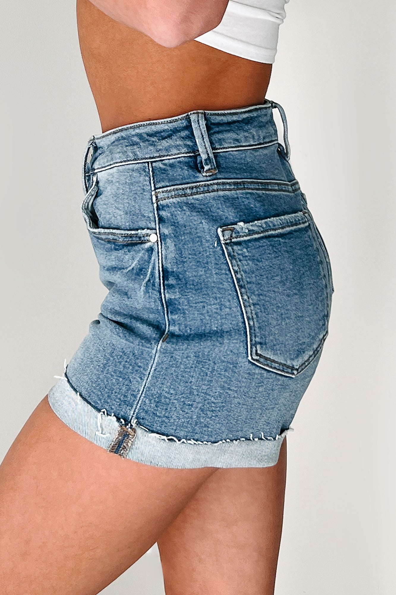 Coleen High Rise Cuffed Risen Denim Shorts (Medium)