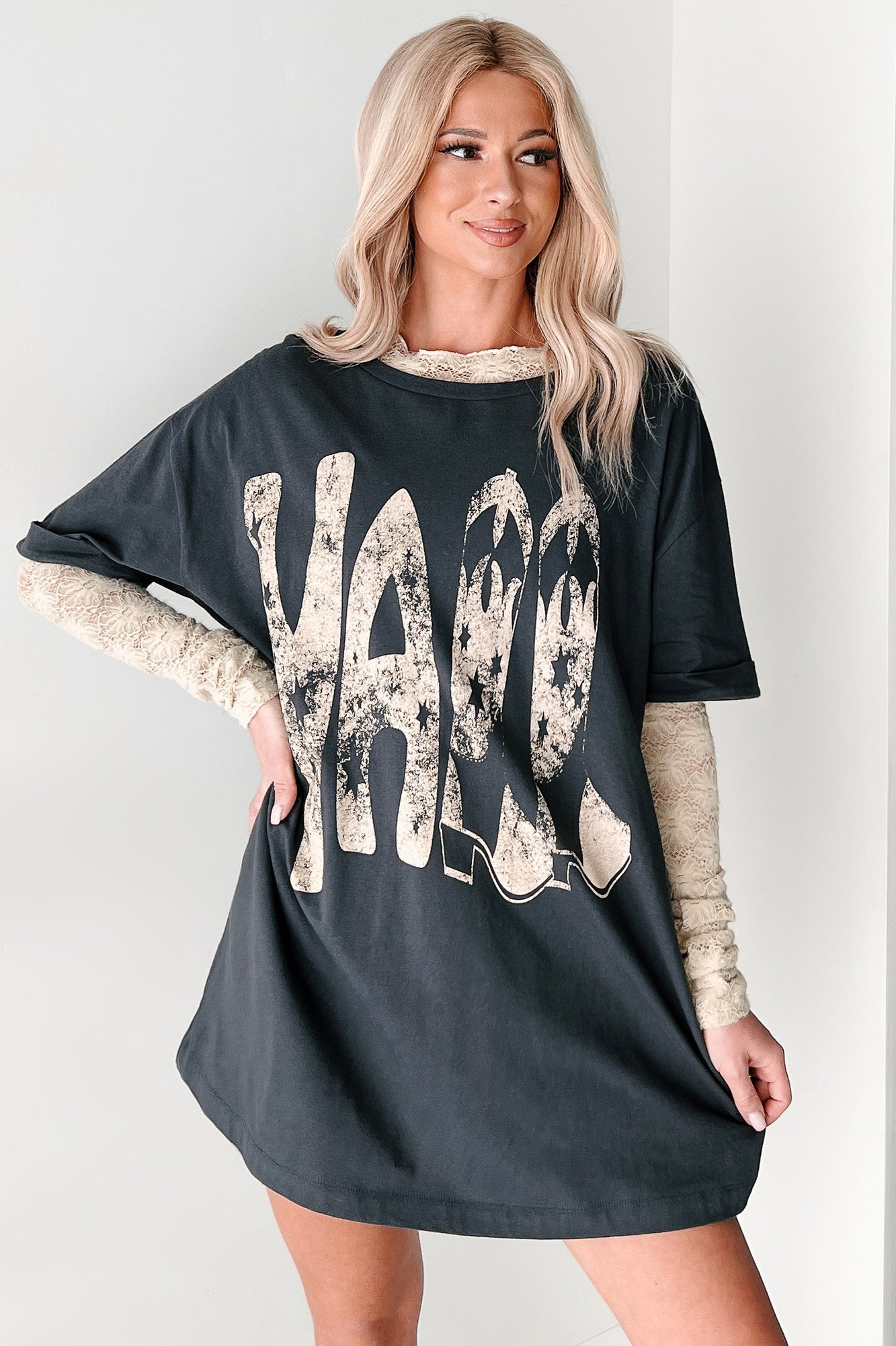 Kickin' It, Y'all Cowgirl Boot Graphic T-Shirt (Charcoal)