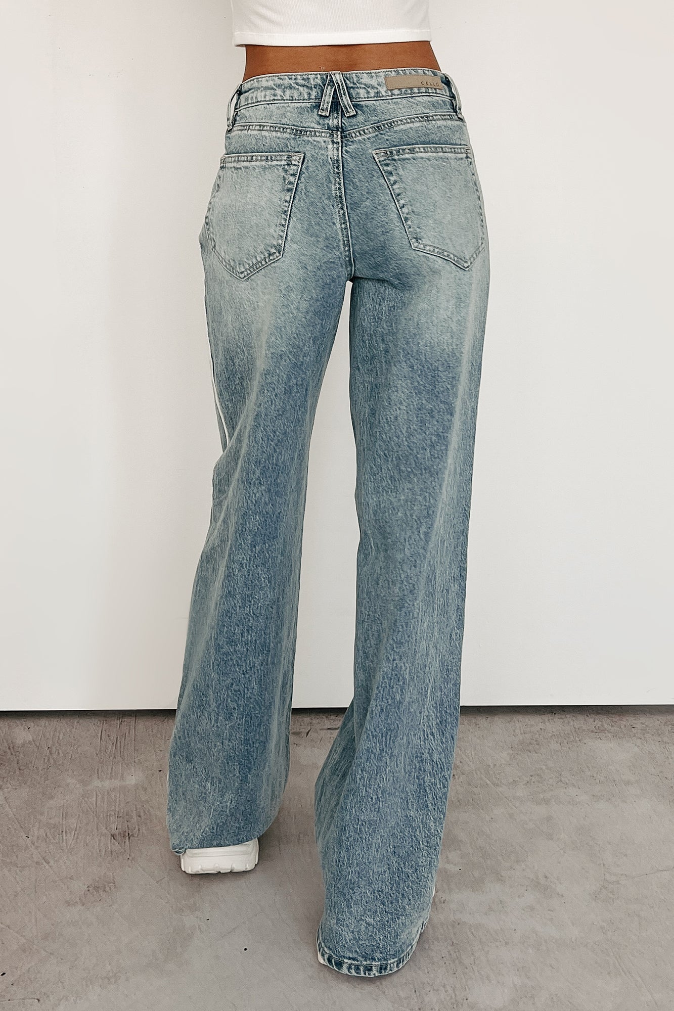 Lena Wide Leg Side Stripe Cello Jeans (Light)