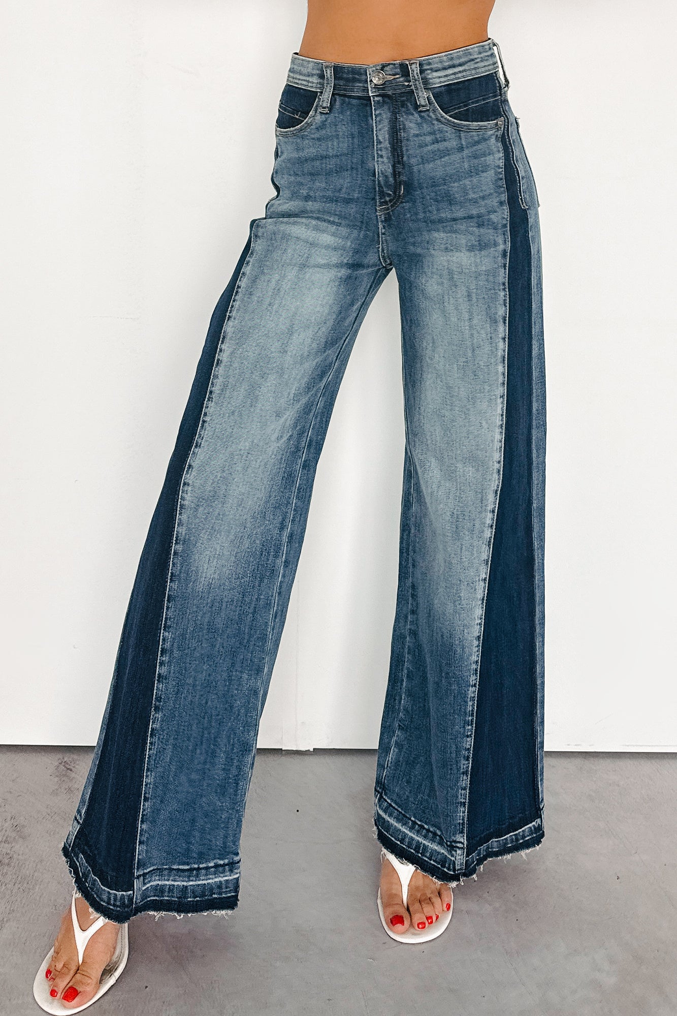Rina Tummy Control Side Contrast Saige Denim Jeans (Medium)