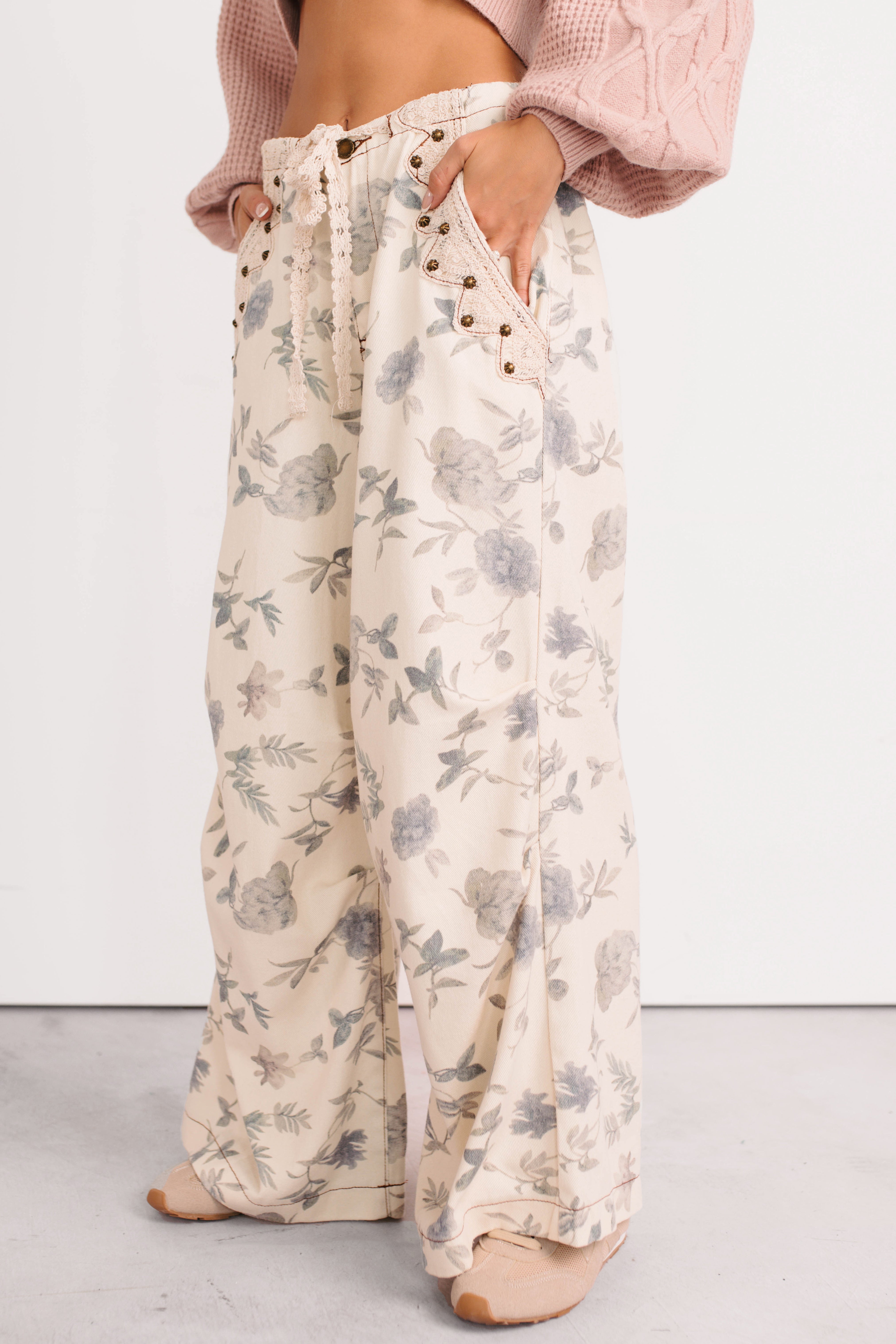 Lorelei Wide Leg Floral POL Jeans (Cream/Floral)