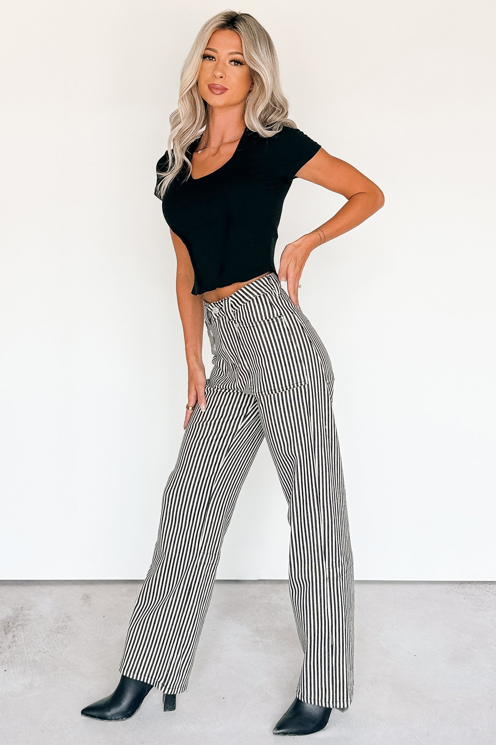 Marcus Straight Leg Striped Mica Denim Jeans (Black/Ivory)