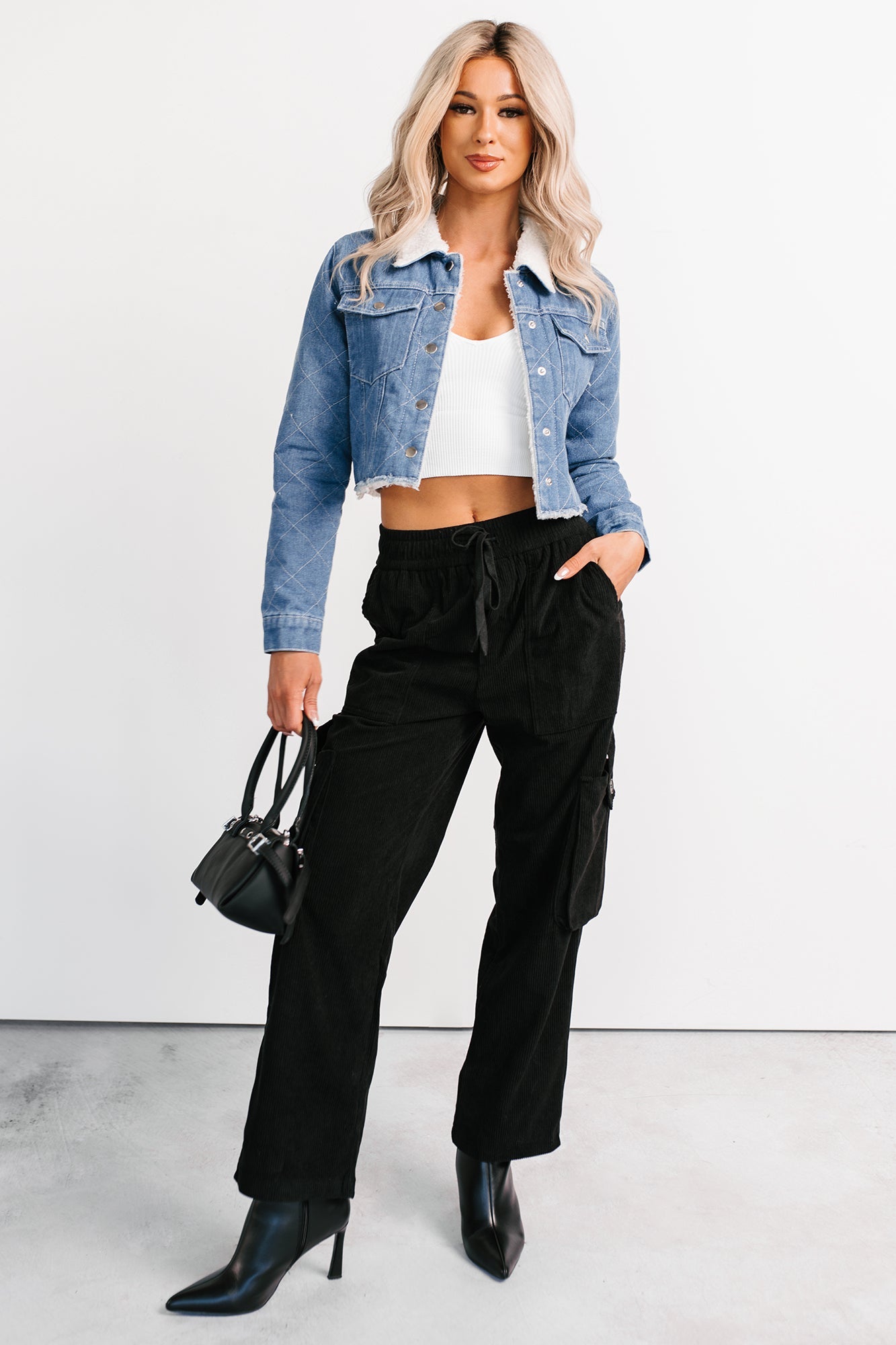 Lester Corduroy Cargo Pants (Black)