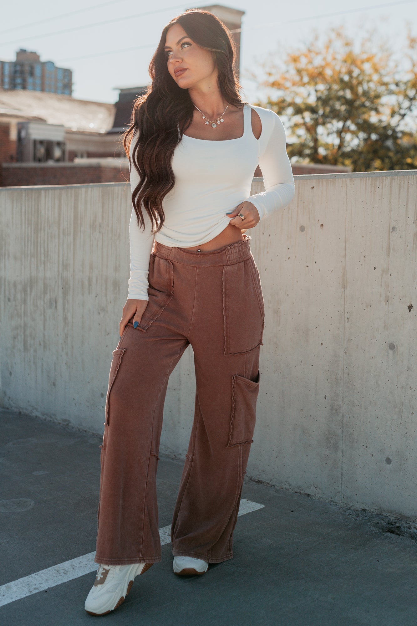 Made Ready Wide Leg Cargo Sweatpants (Chestnut)
