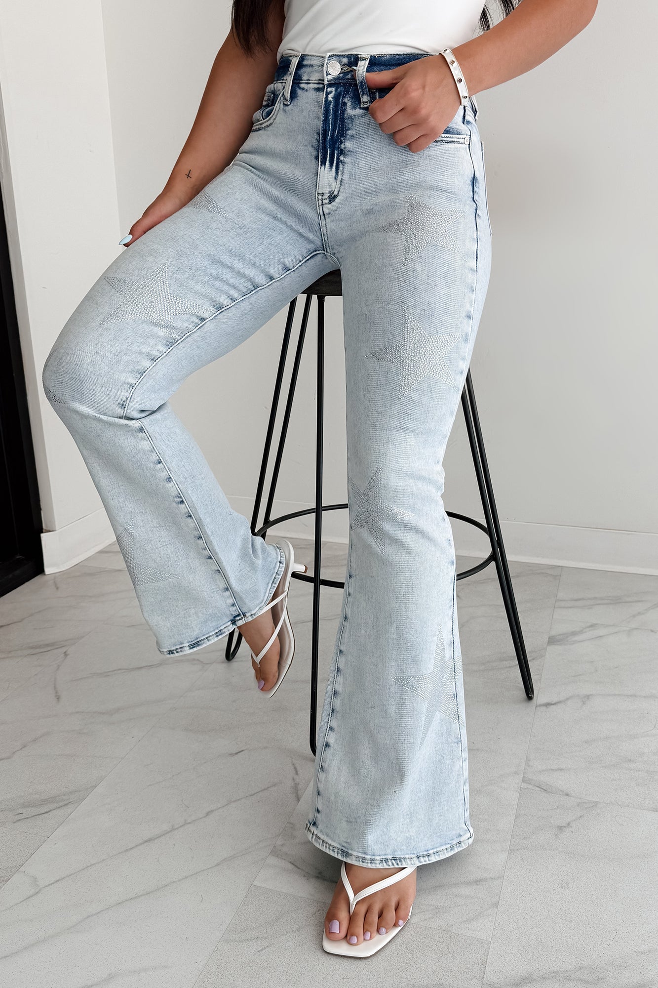 Gwen Tummy Control Saige Flare Star Jeans (Light)