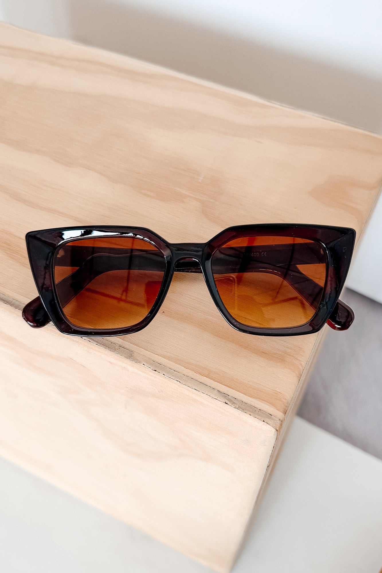 Errand Chic Squared Cat Eye Sunglasses (Multiple Color Options)