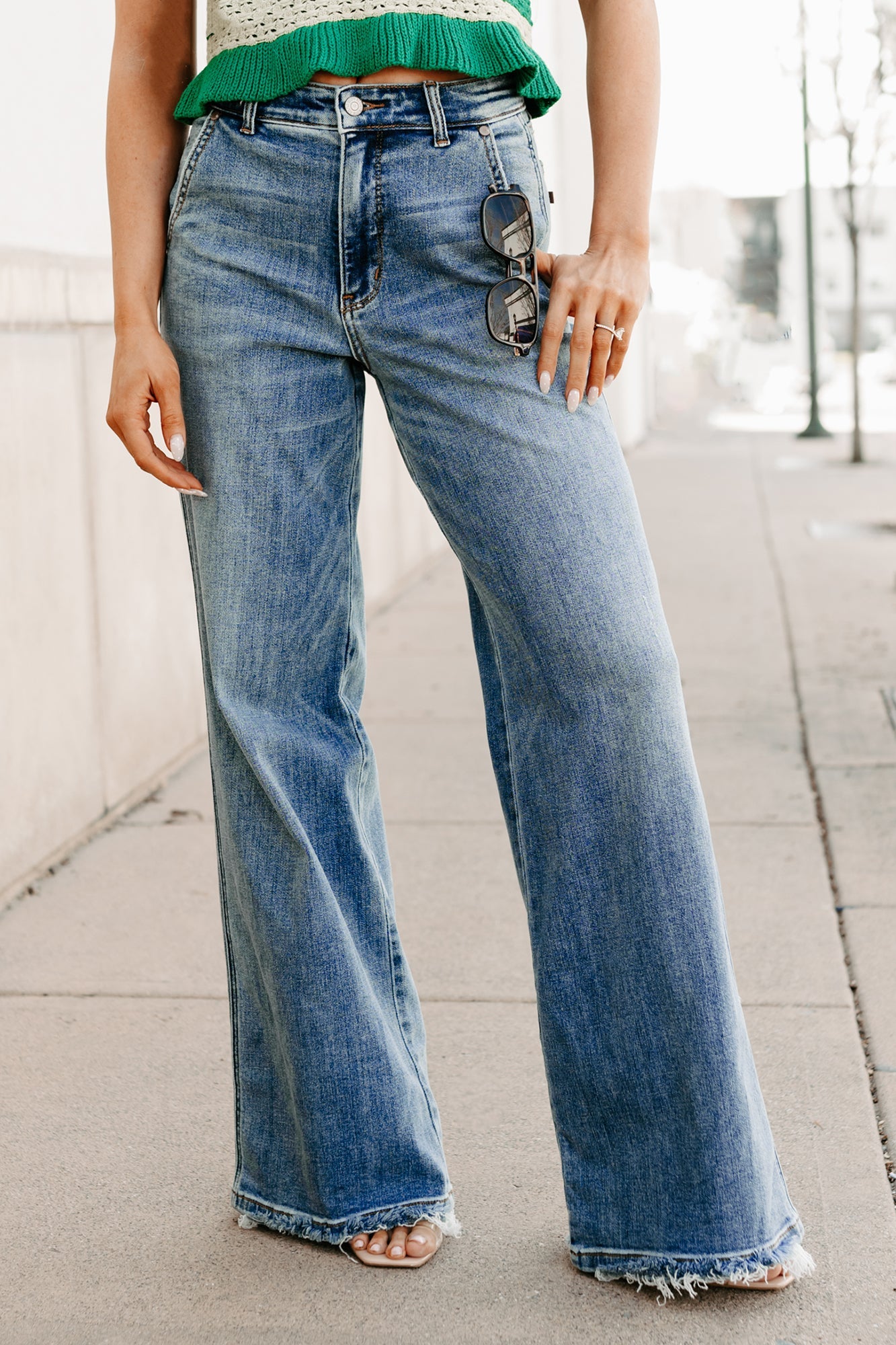 Jack High Rise Wide Leg Judy Blue Jeans (Medium)