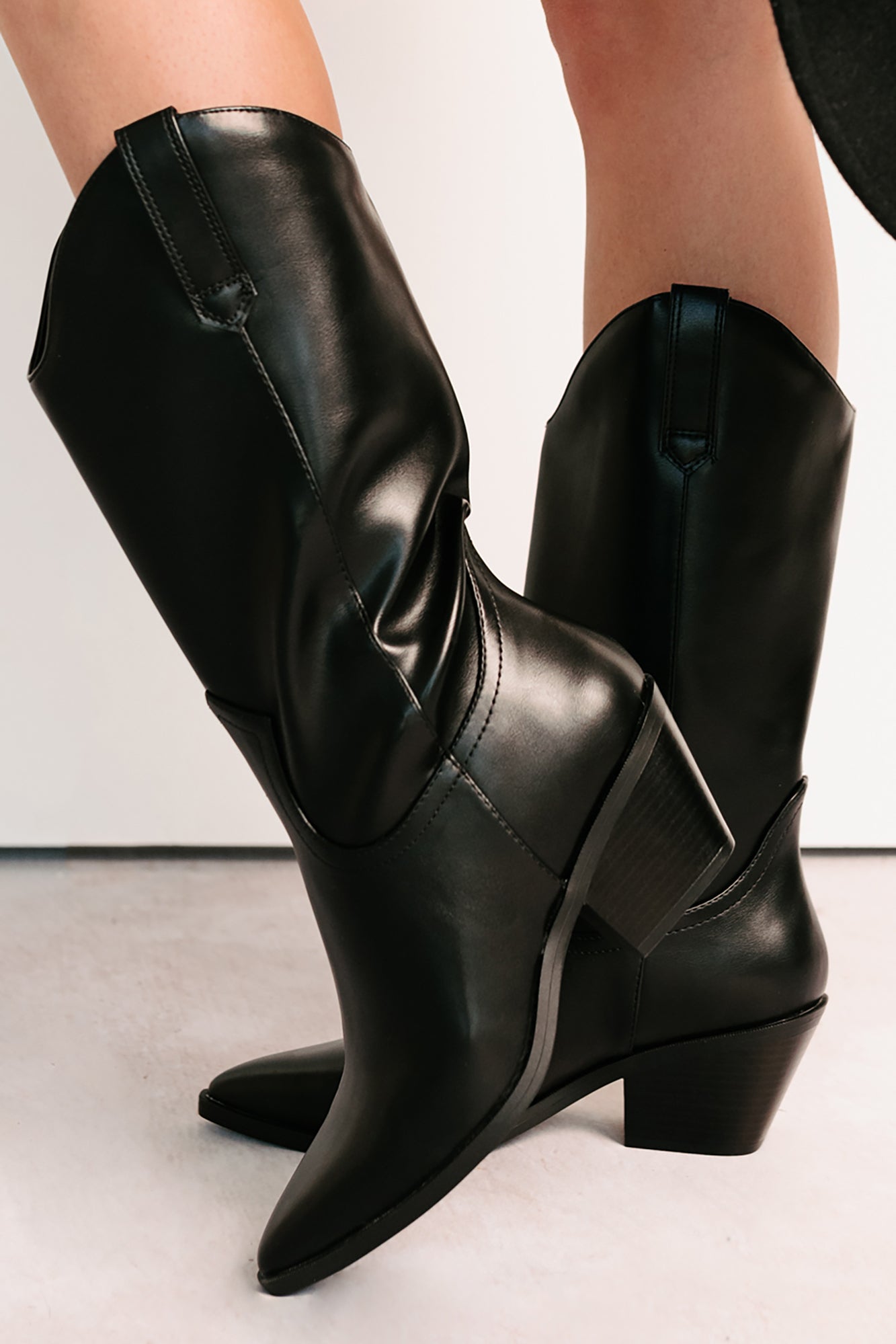 Roads Ahead Modern Mid Calf Western Boots (Black)