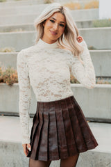 Lace Dreams Floral Lace Turtleneck Top (Off White)